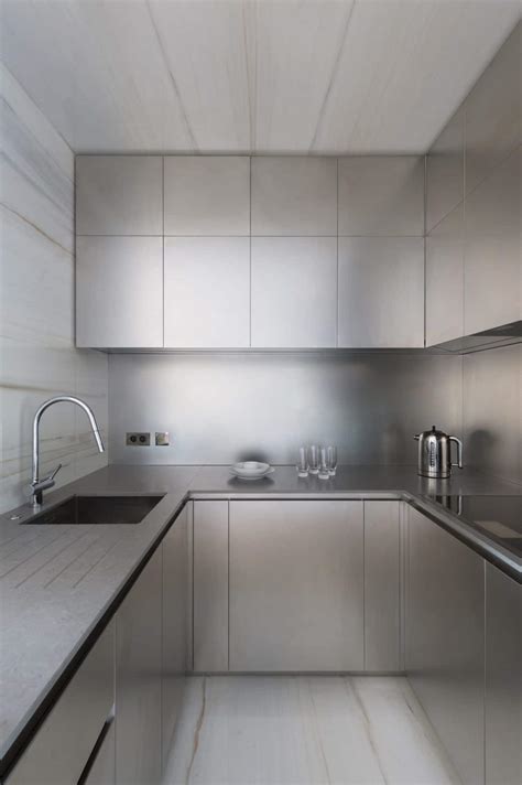 Stainless Steel Kitchen Cabinets: Why It’s The Better 